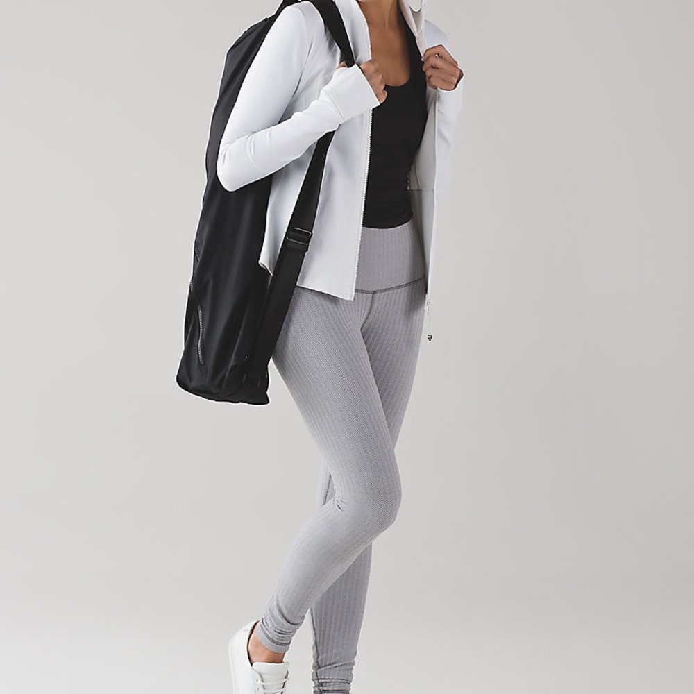 🌿Lululemon Wunder Under 28” legging